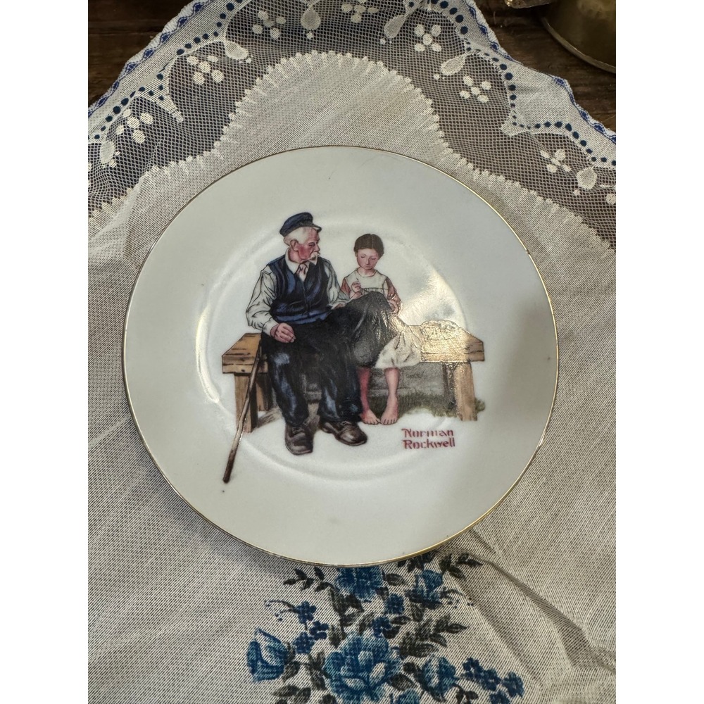 Norman Rockwell Lighthouse Keepers Daughter Collector Plate Limited Series Japan